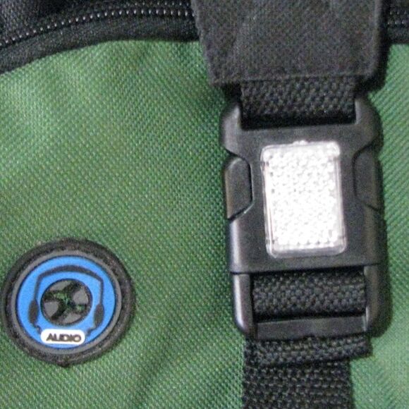 Backpack    - Picture 6 of 6